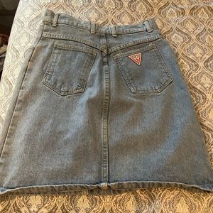 Vintage guess denim skirt waist size 29